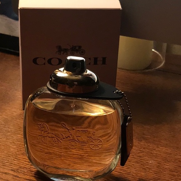 Meet your Posher, Loretta - Picture 1 of 1